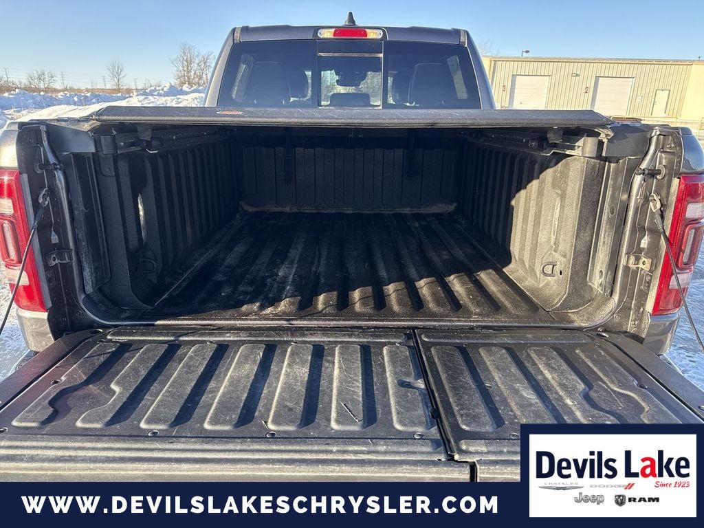 2023 RAM 1500 Laramie Crew Cab 4x4 5'7' Box
