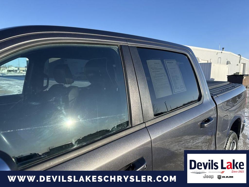 2023 RAM 1500 Laramie Crew Cab 4x4 5'7' Box