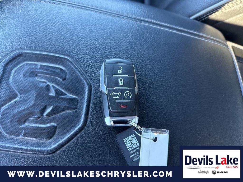 2023 RAM 1500 Laramie Crew Cab 4x4 5'7' Box