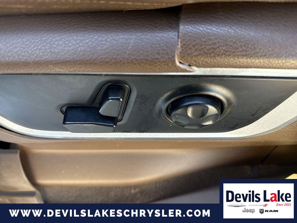 2021 RAM 1500 Laramie Crew Cab 4x4 5'7' Box