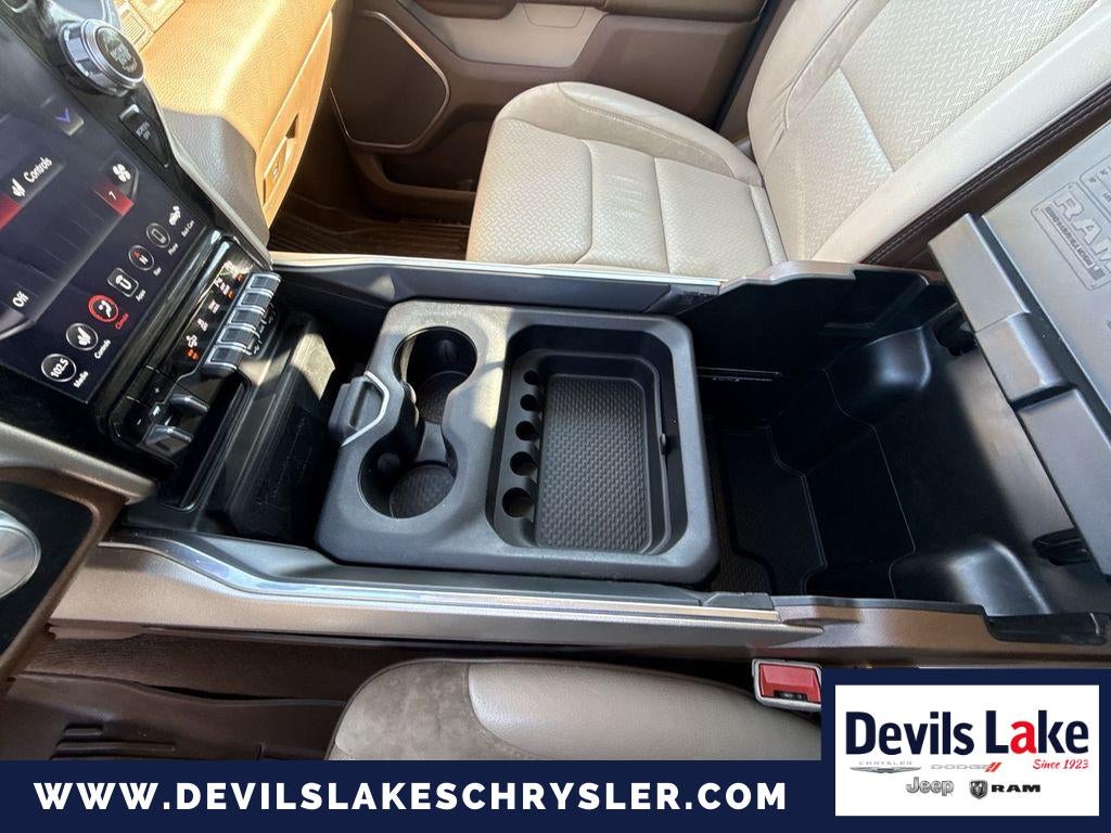 2021 RAM 1500 Laramie Crew Cab 4x4 5'7' Box