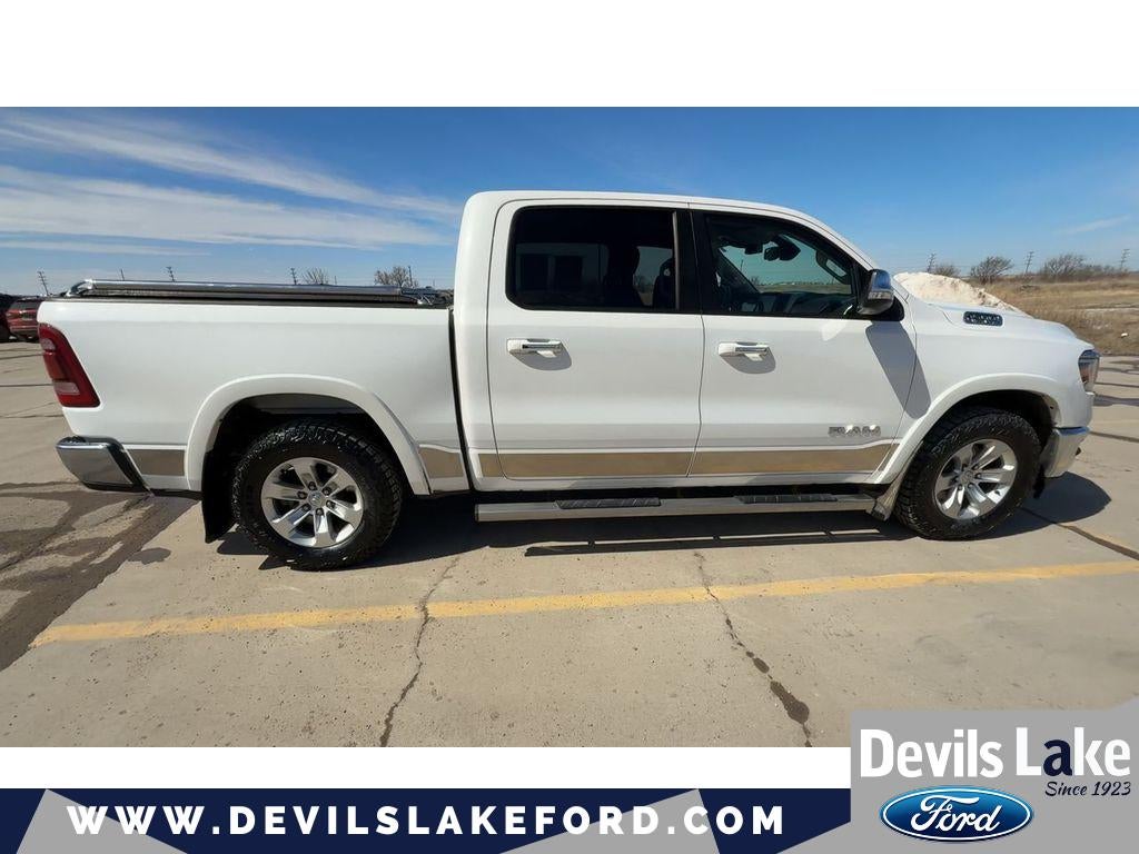 2020 RAM 1500 Laramie Crew Cab 4x4 5'7' Box