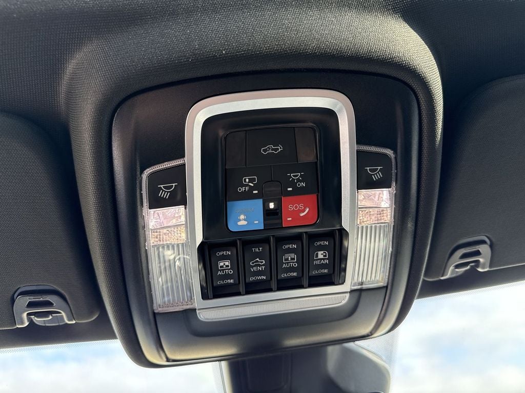 2027 RAM Ram 1500 RAM 1500 LARAMIE CREW CAB 4X4 5'7' BOX