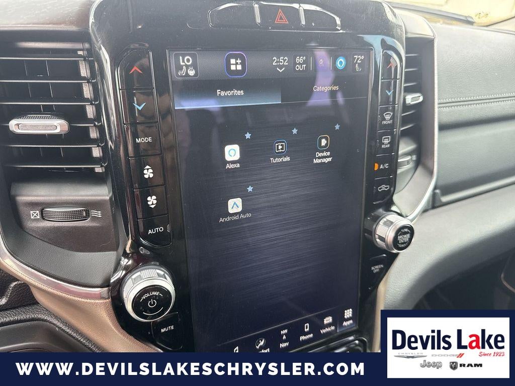 2022 RAM 1500 Laramie Crew Cab 4x4 5'7' Box