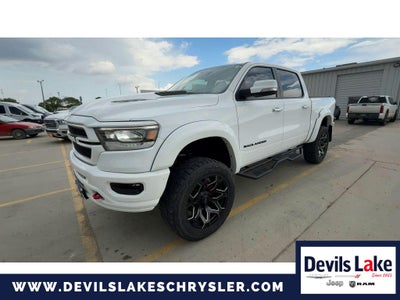 2022 RAM 1500 Laramie Crew Cab 4x4 5'7' Box