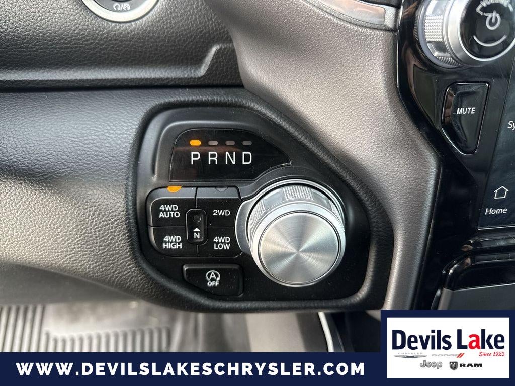 2023 RAM 1500 Laramie Crew Cab 4x4 5'7' Box