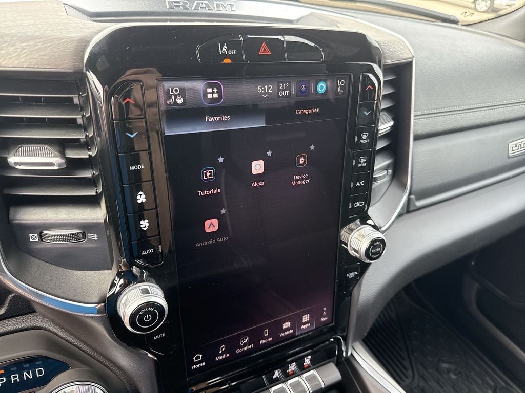 2026 RAM Ram 1500 RAM 1500 LARAMIE CREW CAB 4X4 5'7' BOX