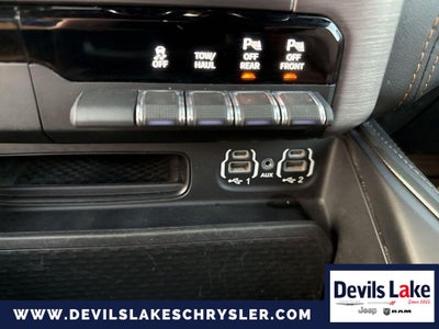 2022 RAM 1500 Limited Longhorn Crew Cab 4x4 5'7' Box