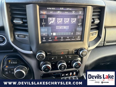 2020 RAM 1500 Big Horn Crew Cab 4x4 6'4' Box
