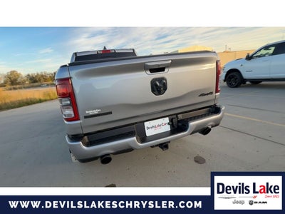 2020 RAM 1500 Big Horn Crew Cab 4x4 6'4' Box