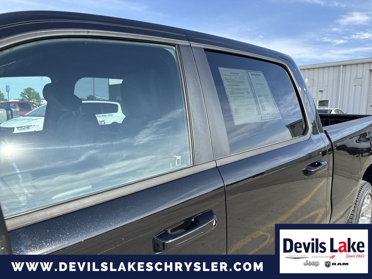 2024 RAM 1500 Big Horn Crew Cab 4x4 6'4' Box