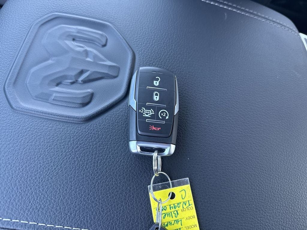 2026 RAM Ram 1500 RAM 1500 LARAMIE CREW CAB 4X4 6'4' BOX