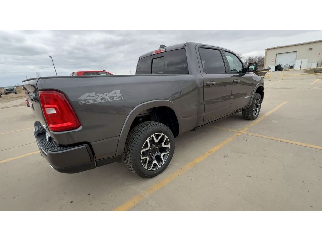 2026 RAM Ram 1500 RAM 1500 LARAMIE CREW CAB 4X4 6'4' BOX