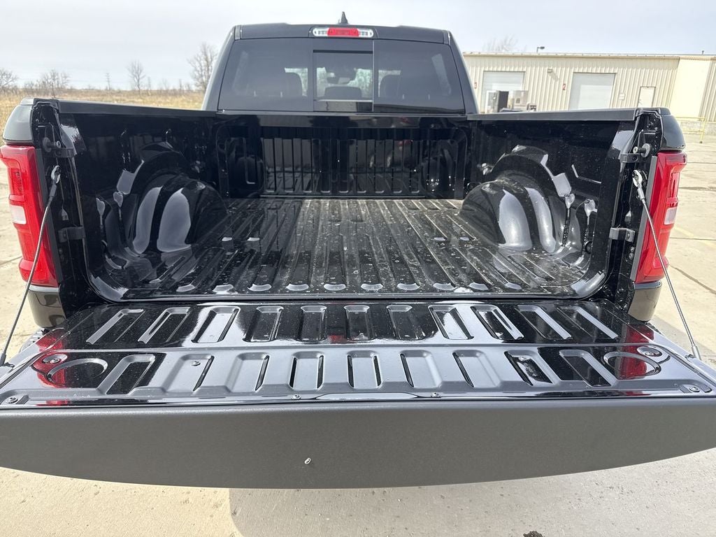 2026 RAM Ram 1500 RAM 1500 LARAMIE CREW CAB 4X4 6'4' BOX