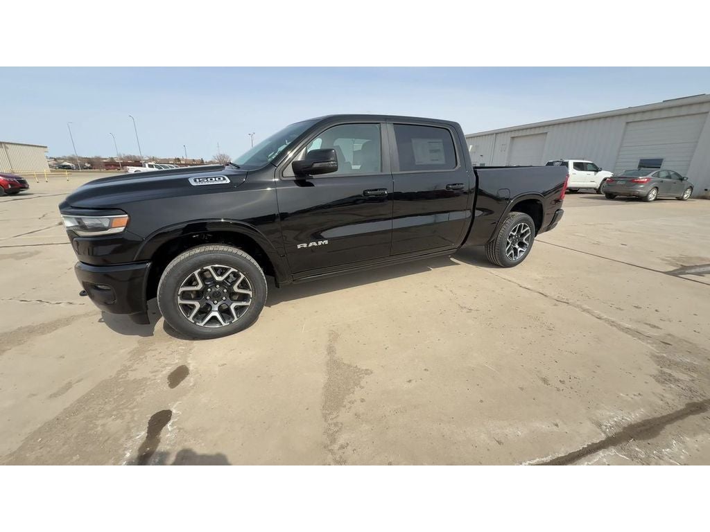2026 RAM Ram 1500 RAM 1500 LARAMIE CREW CAB 4X4 6'4' BOX