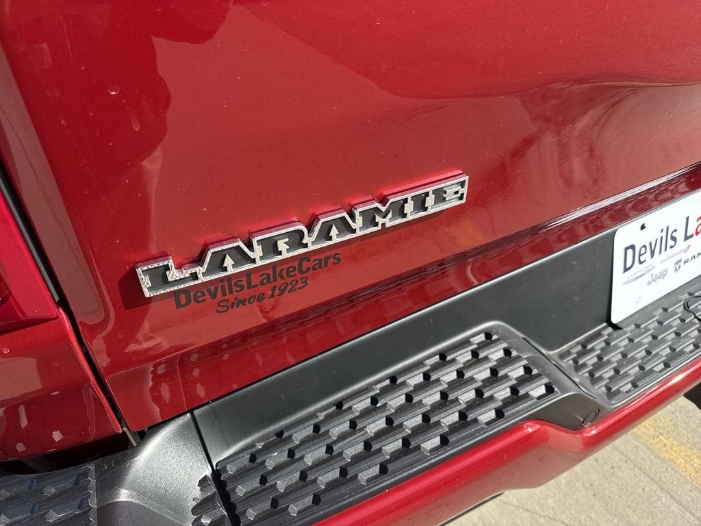 2026 RAM Ram 1500 RAM 1500 LARAMIE CREW CAB 4X4 6'4' BOX