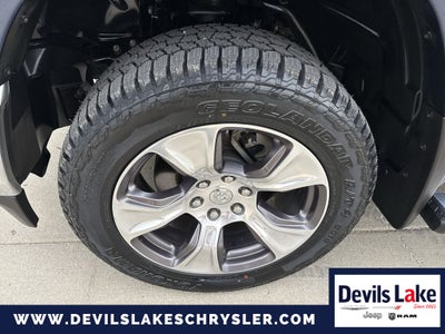 2022 RAM 1500 Laramie Crew Cab 4x4 6'4' Box