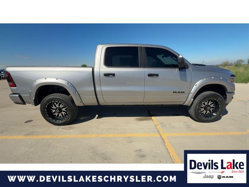 2023 RAM 1500 Laramie Crew Cab 4x4 6'4' Box