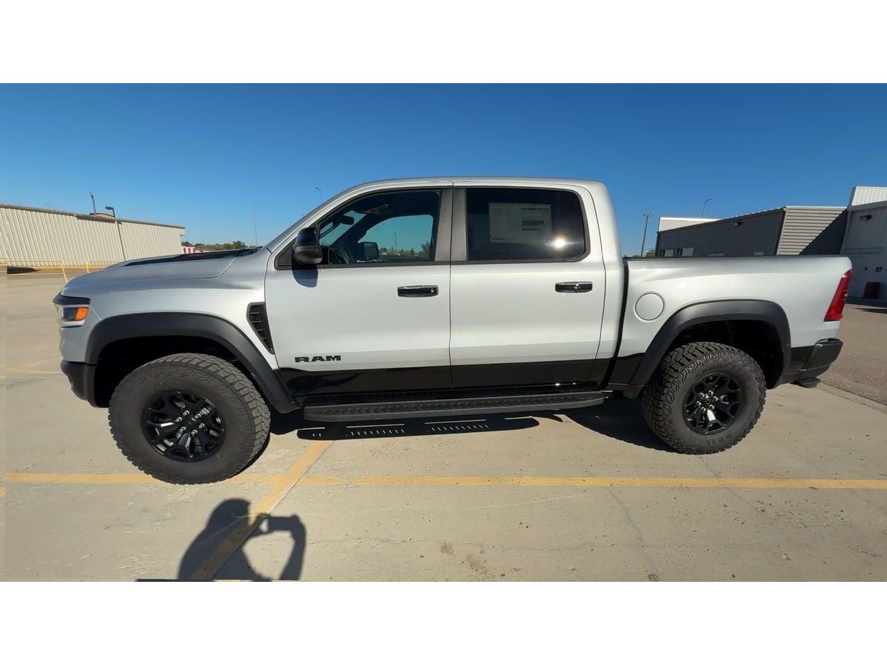 2027 RAM Ram 1500 RAM 1500 RHO CREW CAB 4X4 5'7' BOX