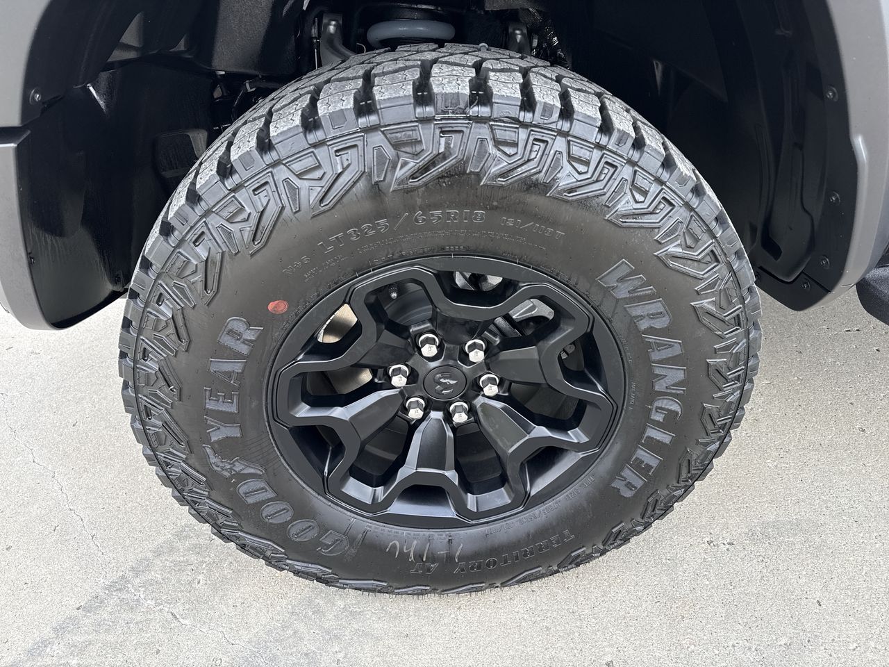 2027 RAM Ram 1500 RAM 1500 RHO CREW CAB 4X4 5'7' BOX