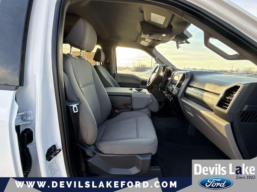 2022 Ford F-550 Chassis XLT