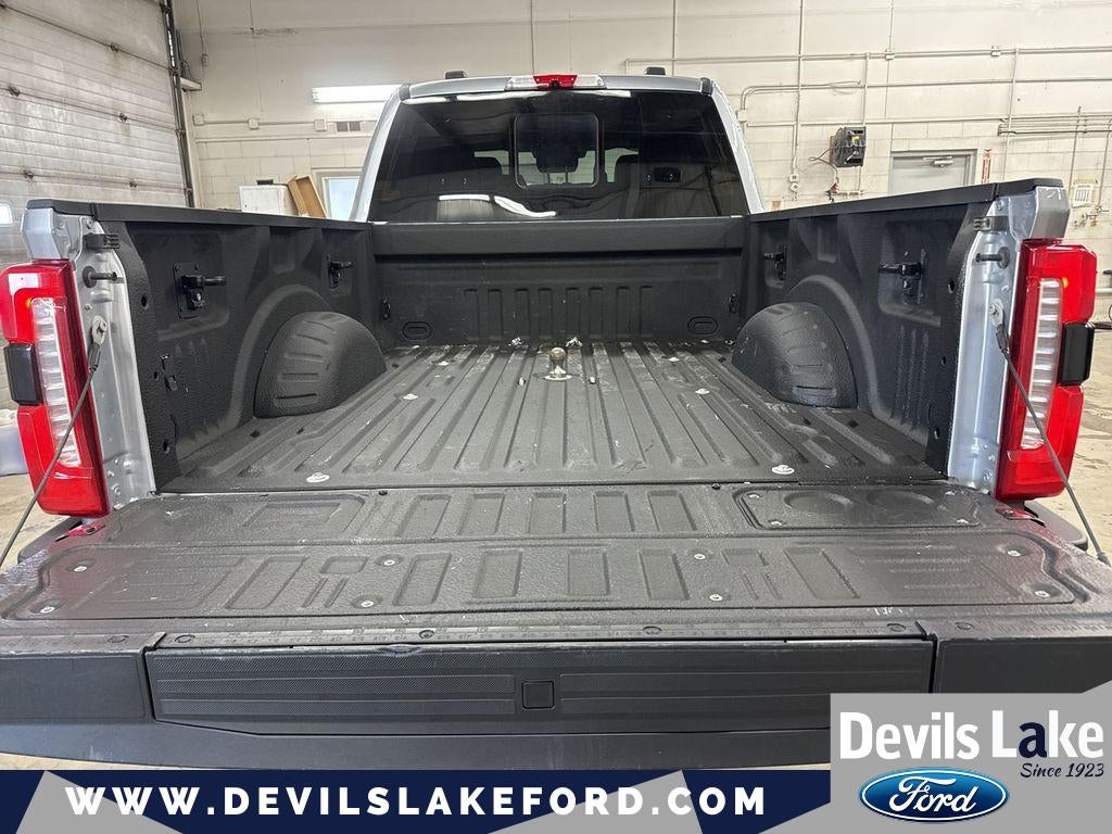 2023 Ford F-350 LARIAT