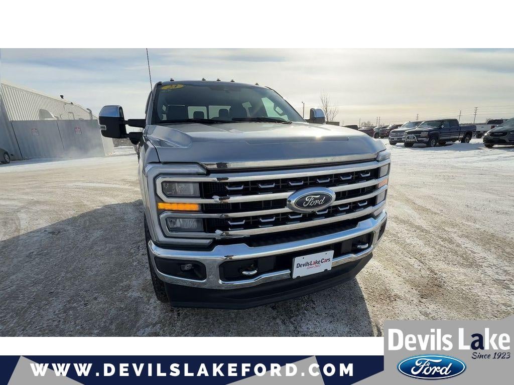 2023 Ford F-350 LARIAT