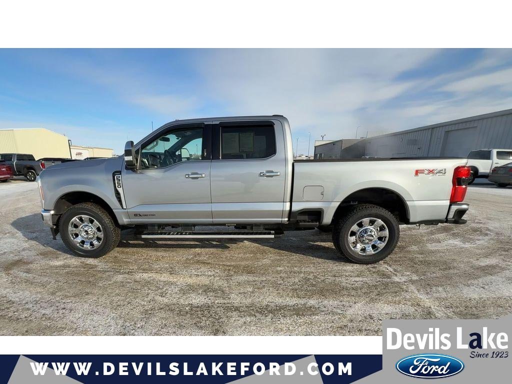 2023 Ford F-350 LARIAT