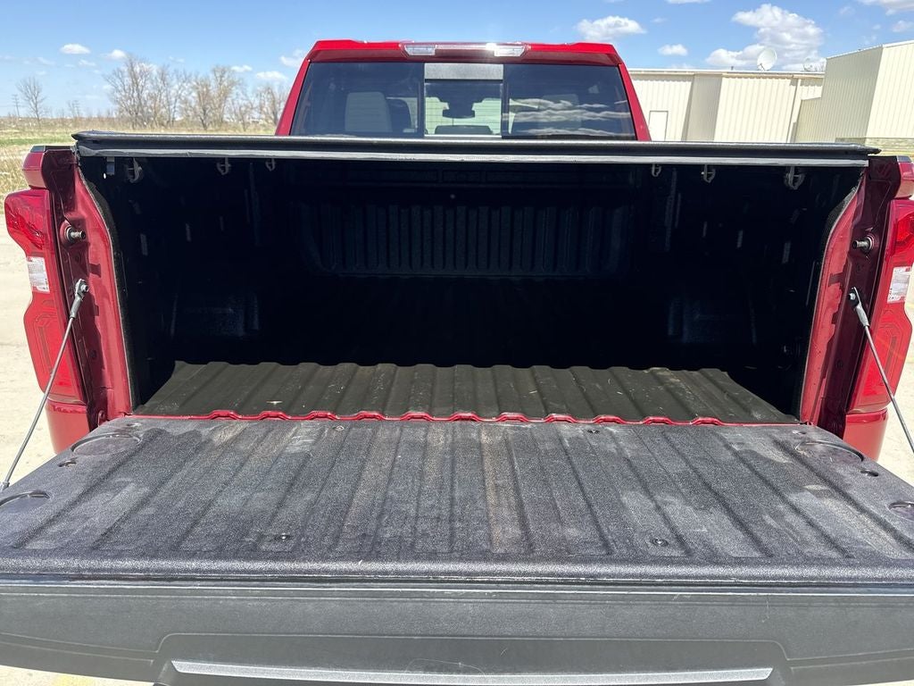 2024 Chevrolet Silverado RST