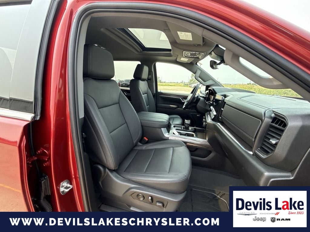2023 Chevrolet Silverado 1500 4WD Crew Cab Standard Bed LTZ