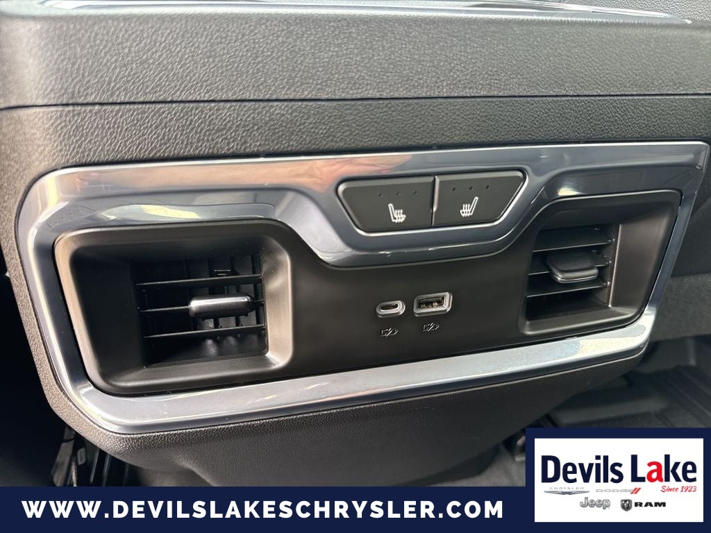 2023 Chevrolet Silverado 1500 4WD Crew Cab Standard Bed LTZ