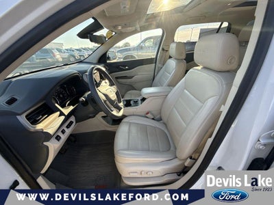 2023 GMC Acadia AWD Denali