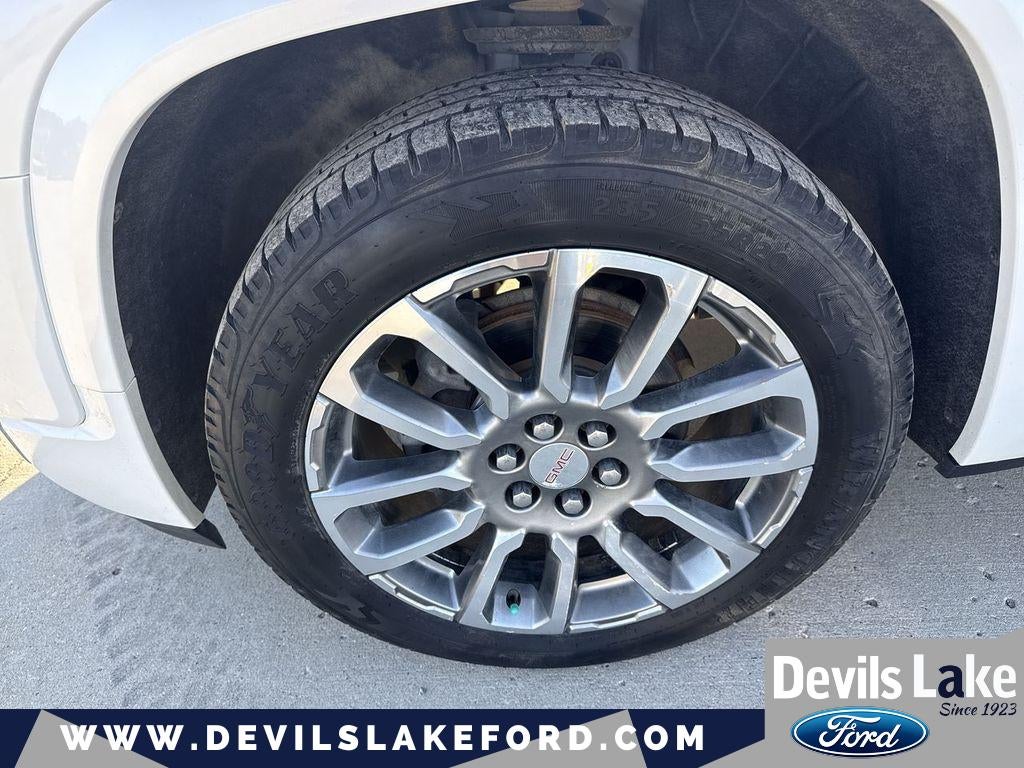 2023 GMC Acadia AWD Denali