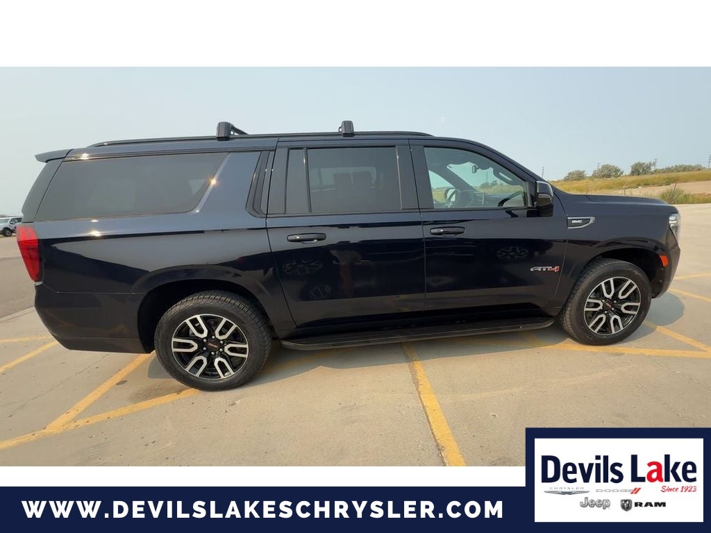 2021 GMC Yukon XL 4WD AT4