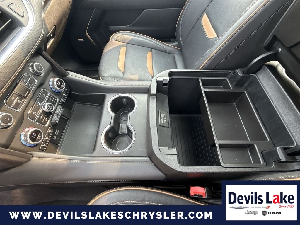 2021 GMC Yukon XL 4WD AT4