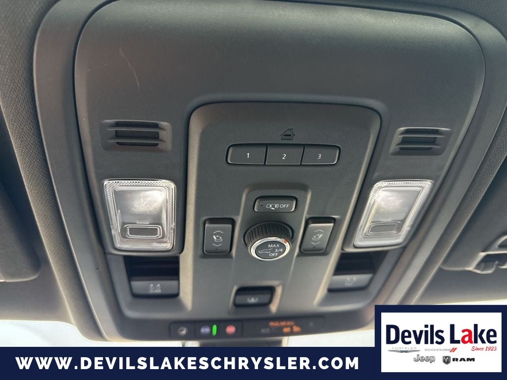 2021 GMC Yukon XL 4WD AT4