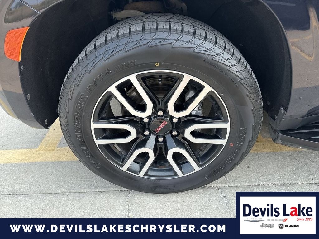 2021 GMC Yukon XL 4WD AT4