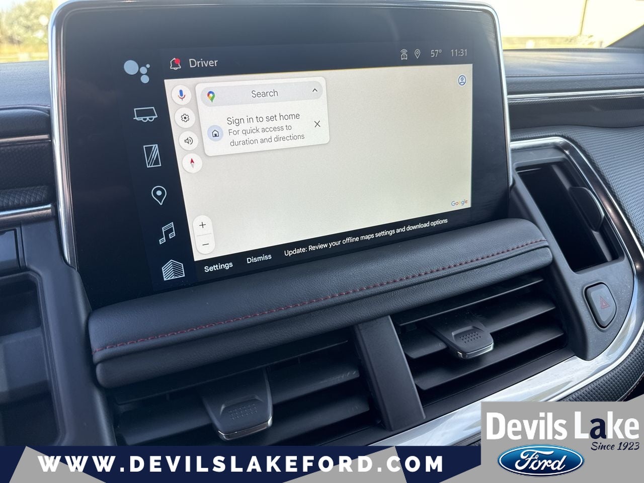 2024 Chevrolet Suburban 4WD RST