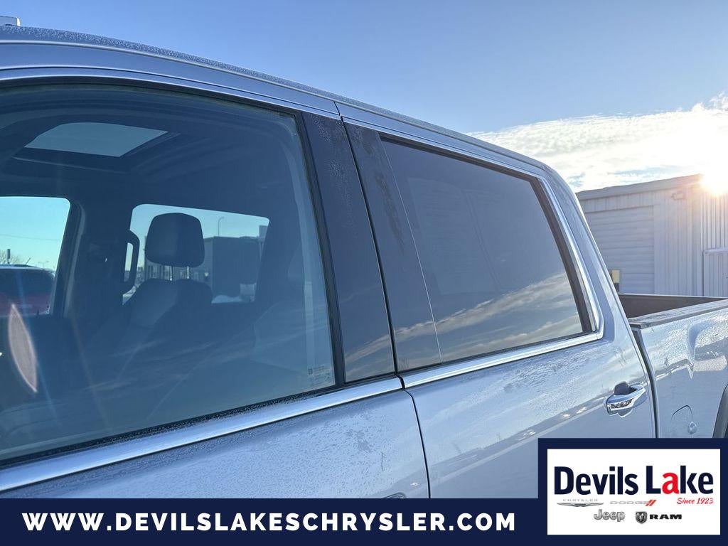 2023 GMC Sierra 2500HD 4WD Crew Cab Standard Bed SLT