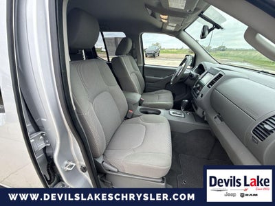2021 Nissan Frontier Crew Cab SV 4x4