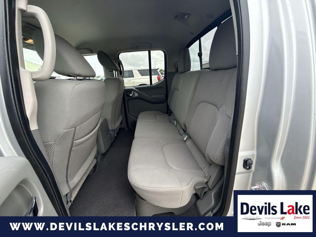 2021 Nissan Frontier Crew Cab SV 4x4