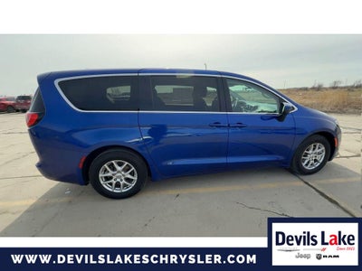 2021 Chrysler Voyager LX