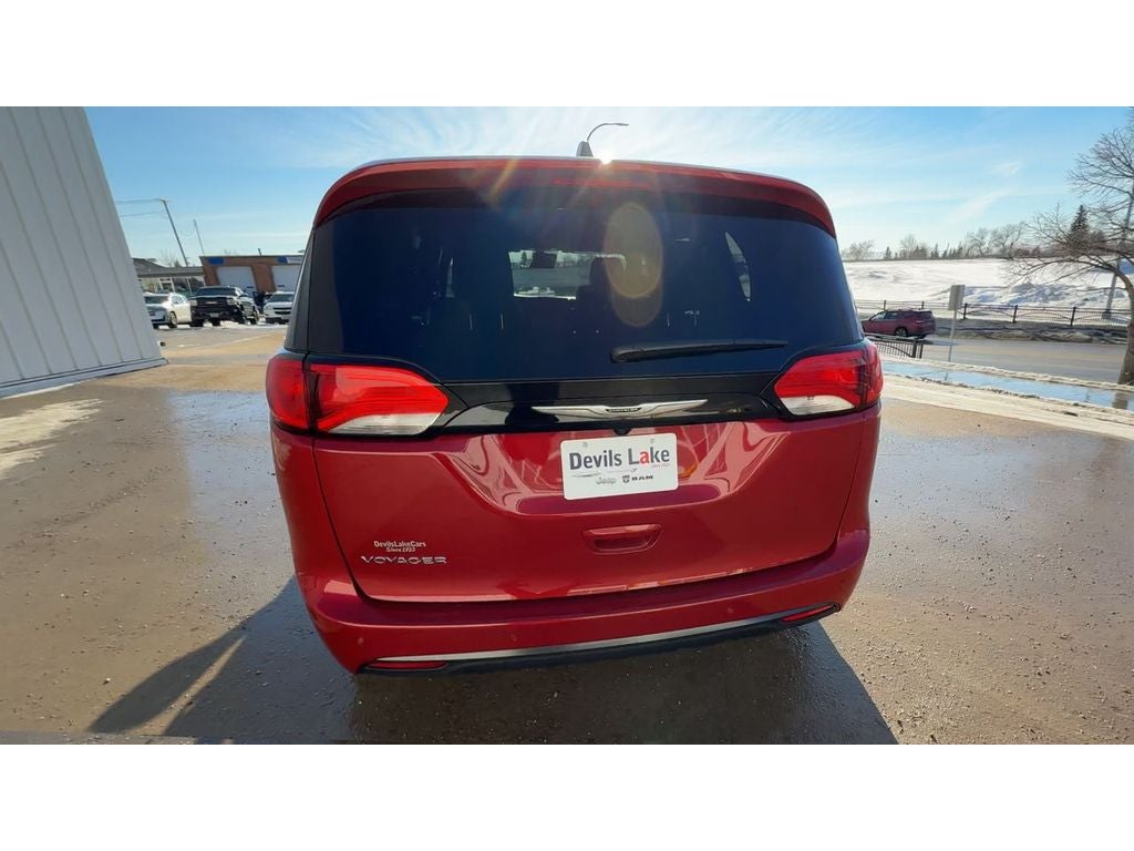 2026 Chrysler Voyager VOYAGER LX
