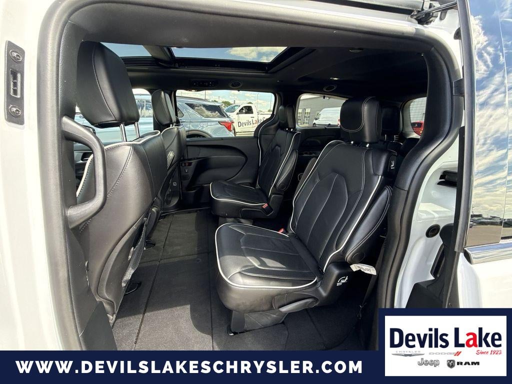 2025 Chrysler Pacifica Limited