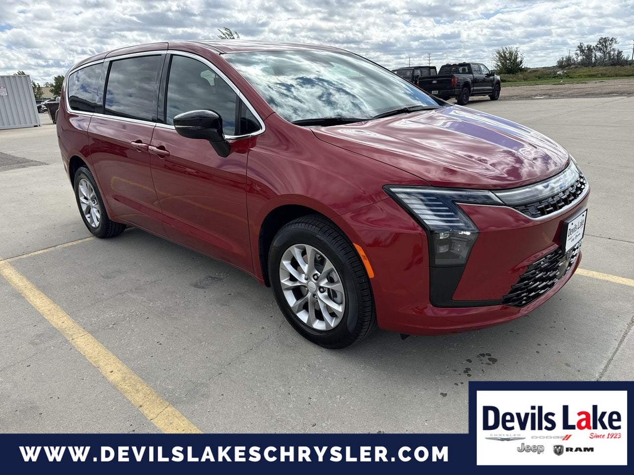 2027 Chrysler Pacifica PACIFICA SELECT AWD