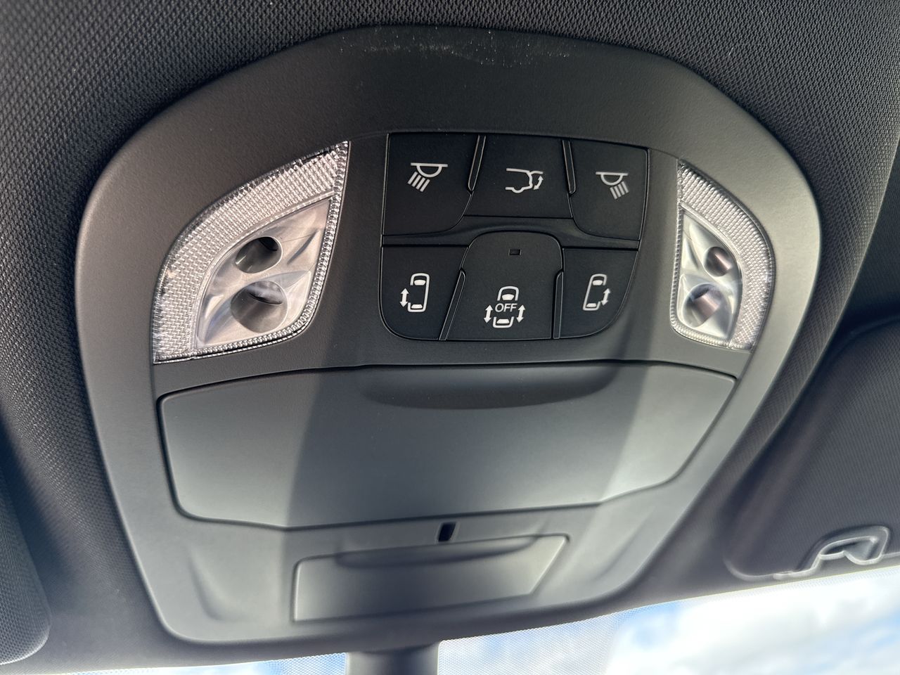 2027 Chrysler Pacifica PACIFICA SELECT AWD