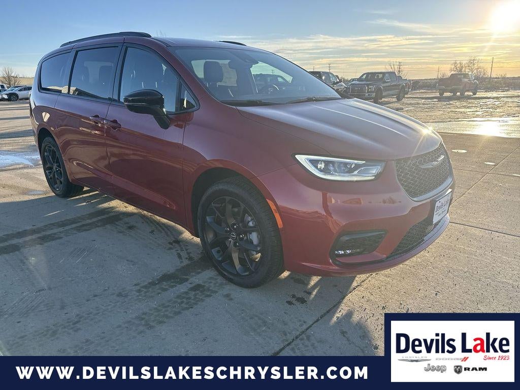 2026 Chrysler Pacifica PACIFICA SELECT AWD