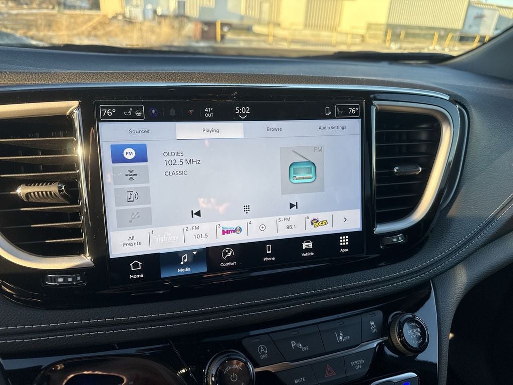 2026 Chrysler Pacifica PACIFICA SELECT AWD