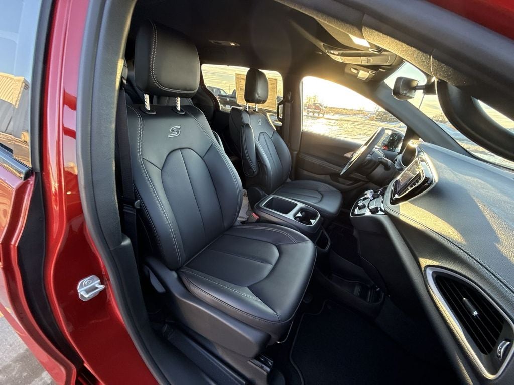 2026 Chrysler Pacifica PACIFICA SELECT AWD