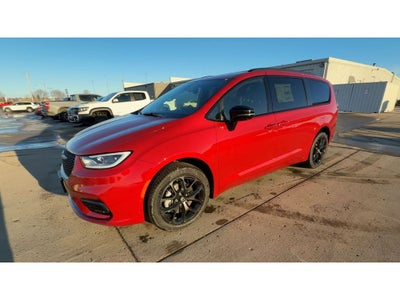 2026 Chrysler Pacifica PACIFICA SELECT AWD